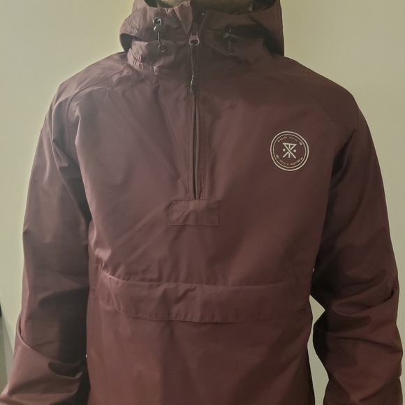 Roark pull over rain jacket/ windbreaker. Size small - Picture 5 of 14